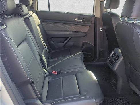 Used 2023 Volkswagen Atlas SE FWD image 24