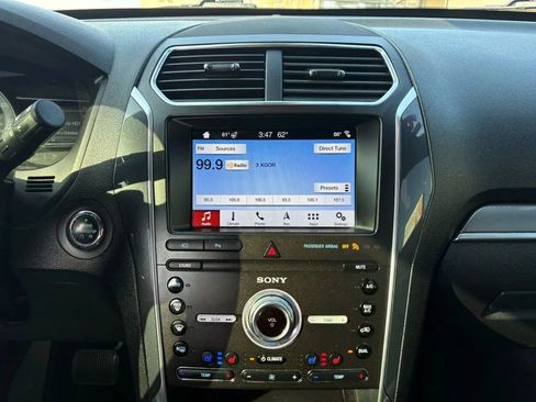 Used 2019 Ford Explorer Sport w/ Equipment Group 401A AWD/4WD image 15