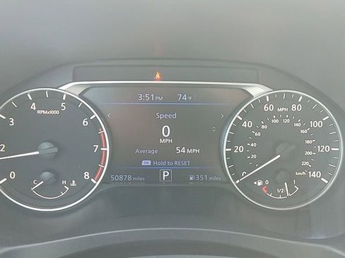 Used 2025 Nissan Altima 2.5 SV image 12