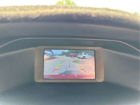 Used 2016 Ford Focus SE w/ SE Sport Package FWD image 21
