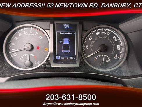Used 2017 Toyota Tacoma TRD Sport w/ Tow Package (A/T) AWD/4WD image 22