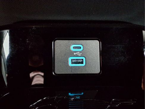Used 2023 Ford Mustang Mach-E Premium AWD/4WD image 19