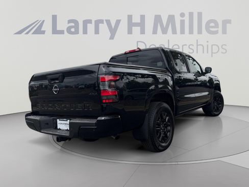 Used 2026 Nissan Frontier SV w/ All-Weather Content Package AWD/4WD image 5