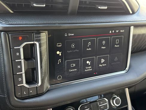 Used 2023 GMC Yukon XL Denali AWD/4WD image 25