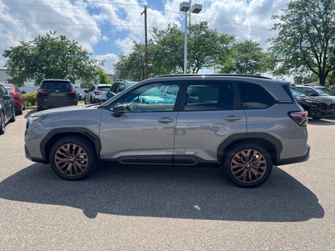 Used 2026 Subaru Forester Sport AWD/4WD image 4