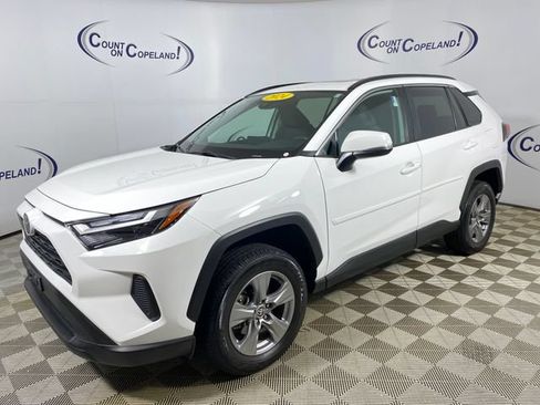 Certified 2024 Toyota RAV4 XLE w/ Convenience Package AWD/4WD image 3