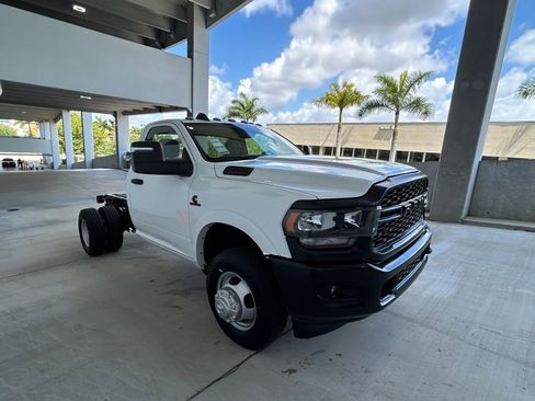 New 2024 RAM 3500 Tradesman image 2