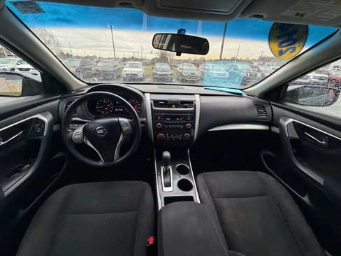 Used 2014 Nissan Altima 2.5 S FWD image 13