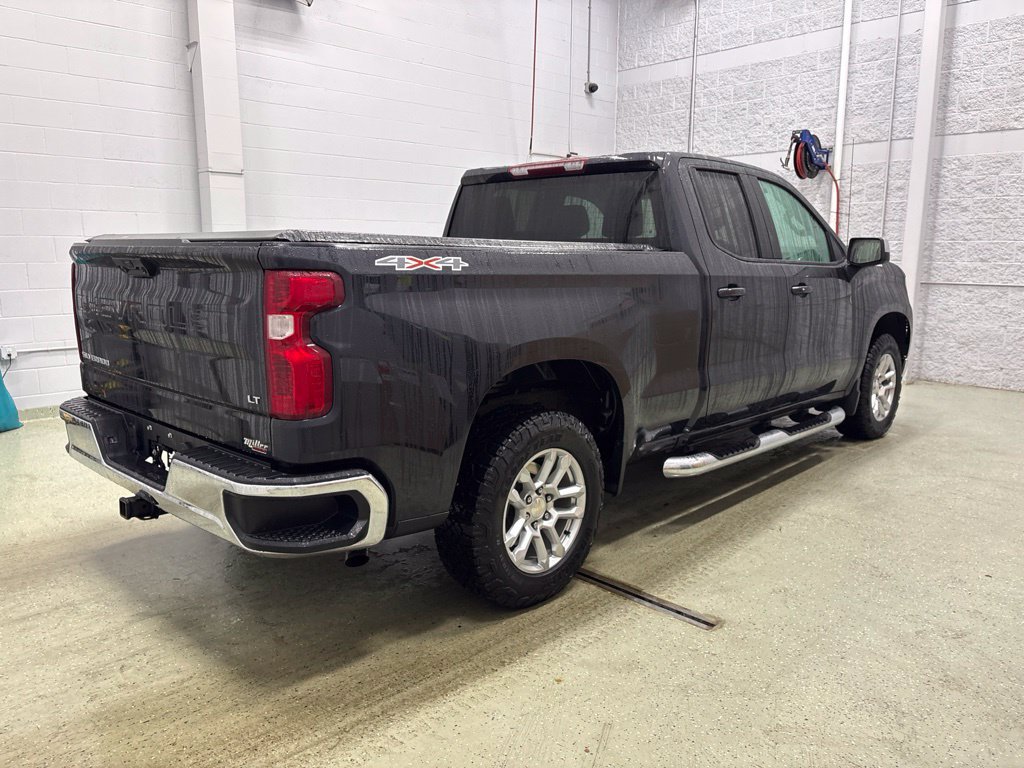 Used 2024 Chevrolet Silverado 1500 LT AWD/4WD image 4