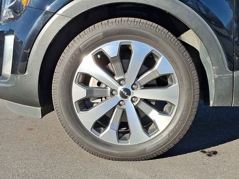 Used 2022 Kia Telluride S image 8