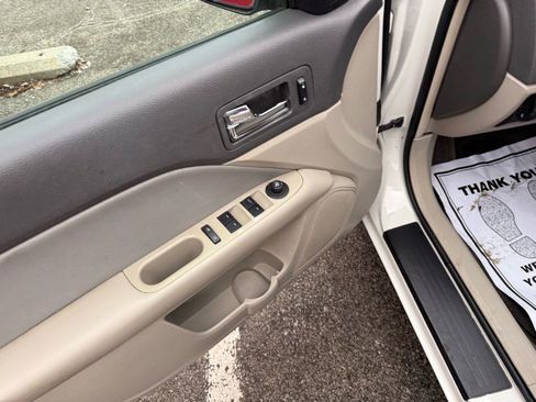 Used 2012 Ford Fusion SE image 11