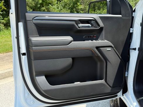 New 2026 GMC Sierra 1500 AT4 w/ Technology Package AWD/4WD image 17