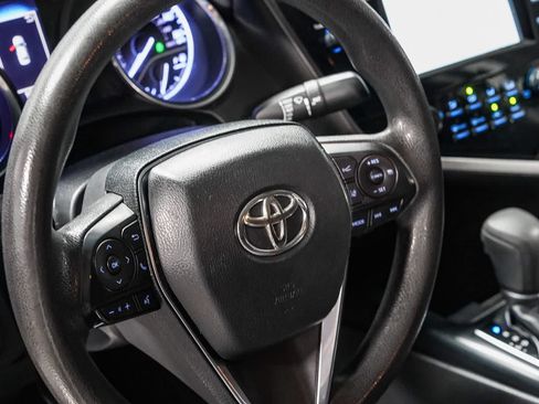 Certified 2019 Toyota Camry LE FWD image 20