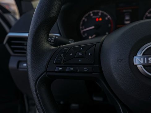 Used 2025 Nissan Altima 2.5 S image 25