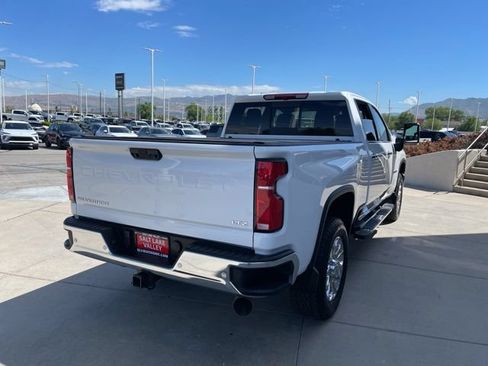 Used 2025 Chevrolet Silverado 3500 LTZ w/ LTZ Plus Package AWD/4WD image 5