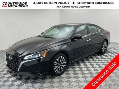 Used 2024 Nissan Altima 2.5 SV
