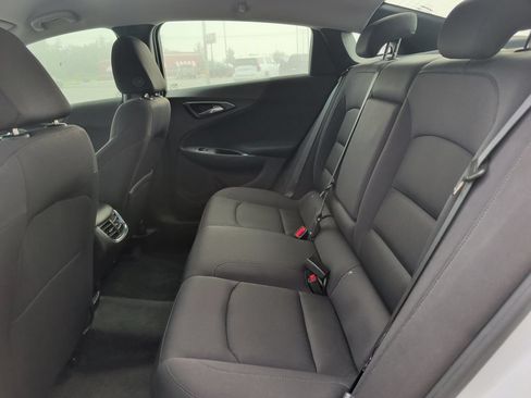 Used 2024 Chevrolet Malibu LT FWD image 19