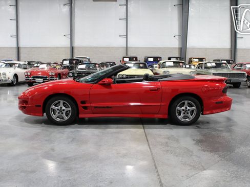 Used 2002 Pontiac Firebird Trans Am image 19