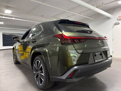 New 2026 Lexus UX 300h AWD image 4