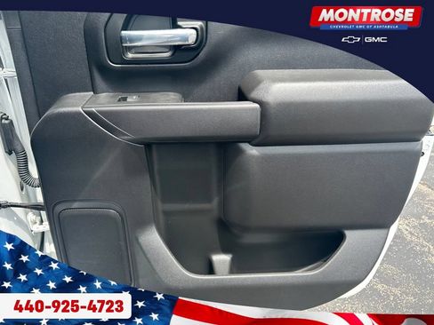 Used 2025 Chevrolet Silverado 2500 Custom w/ Custom Value Package AWD/4WD image 27