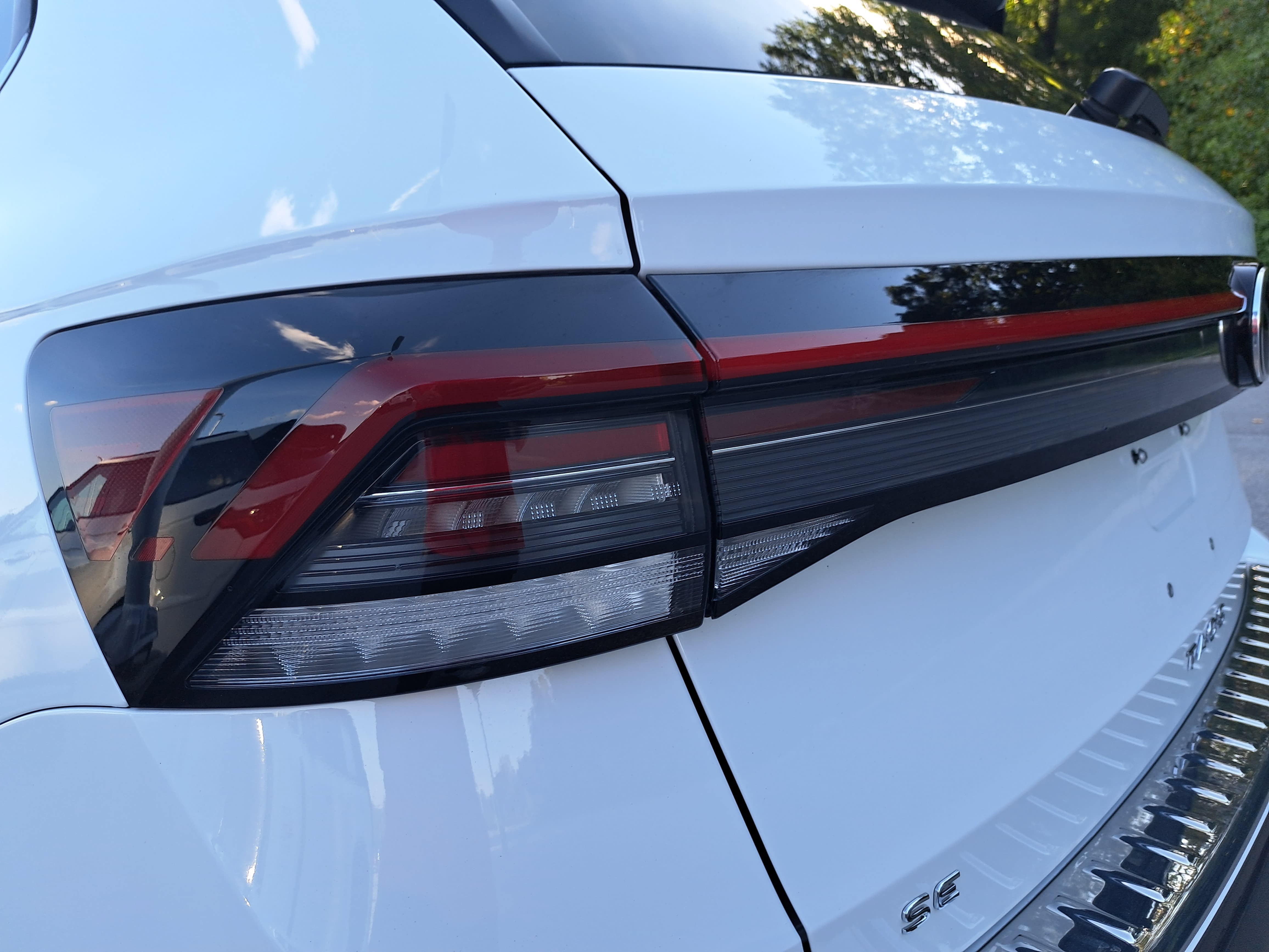 Certified 2026 Volkswagen Taos SE FWD image 31