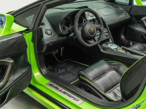 Used 2006 Lamborghini Gallardo Spyder image 21