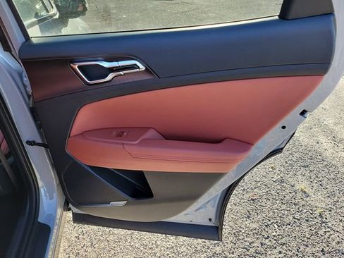 New 2026 Kia Sportage SX Prestige image 32