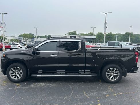 Used 2020 Chevrolet Silverado 1500 High Country w/ Technology Package AWD/4WD image 8