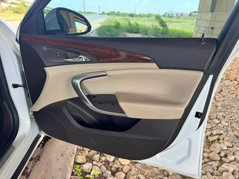 Used 2014 Buick Regal Premium FWD image 24