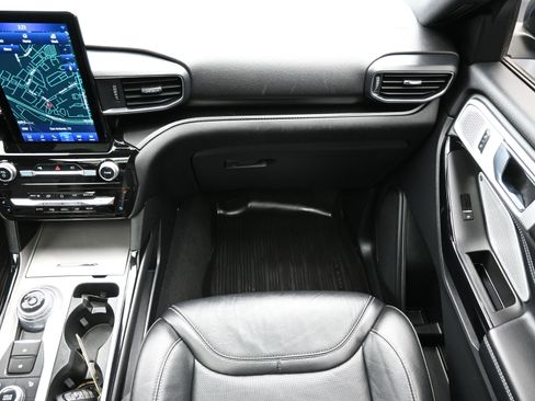 Used 2021 Ford Explorer ST w/ Equipment Group 401A image 37