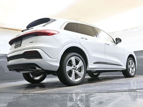 New 2025 Audi Q5 2.0T Premium Plus image 41