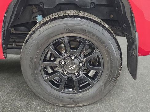 Used 2016 Toyota Tundra SR5 w/ TRD Off Road Package image 30