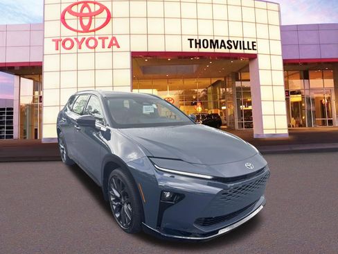 New 2025 Toyota Crown Signia w/ Advanced Technology Package image 3