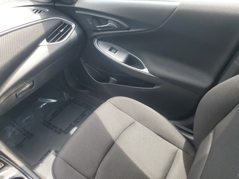 Used 2024 Chevrolet Malibu LT image 11
