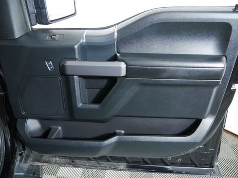 Used 2020 Ford F150 XLT w/ Equipment Group 302A Luxury AWD/4WD image 12