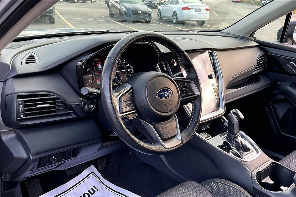 Certified 2025 Subaru Outback Premium AWD/4WD image 18