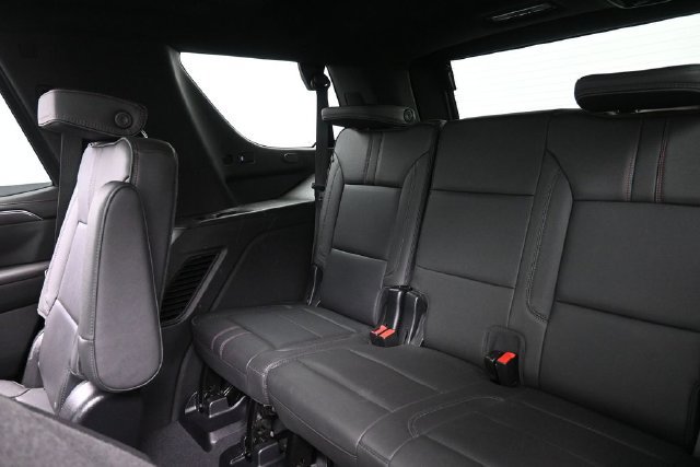 Used 2022 Chevrolet Tahoe RST w/ Luxury Package AWD/4WD image 21