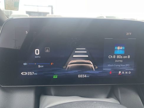 Used 2024 Chevrolet Equinox EV RS image 22