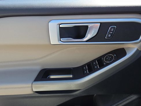 Used 2021 Ford Explorer XLT w/ Class III Trailer Tow Package image 21