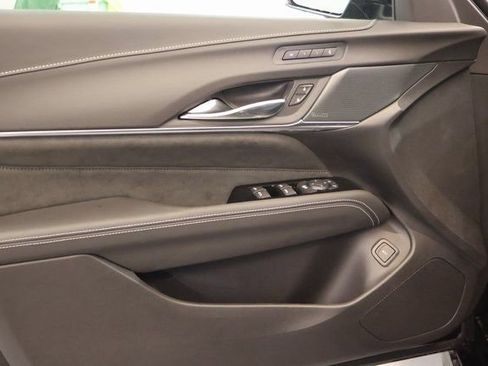 New 2026 Cadillac CT4 V Blackwing w/ Driver Assist Package RWD image 9