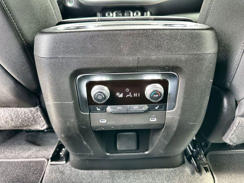 Certified 2024 GMC Yukon AT4 w/ Technology Package AWD/4WD image 22