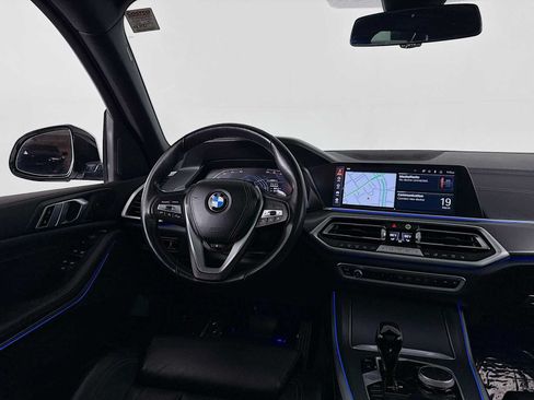 Used 2022 BMW X5 xDrive40i AWD/4WD image 25
