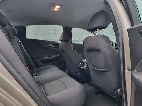 Used 2024 Chevrolet Malibu LT image 11