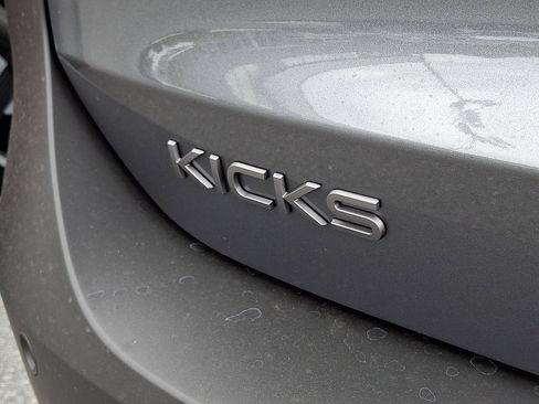 New 2026 Nissan Kicks SV w/ Cold Weather Package FWD image 5
