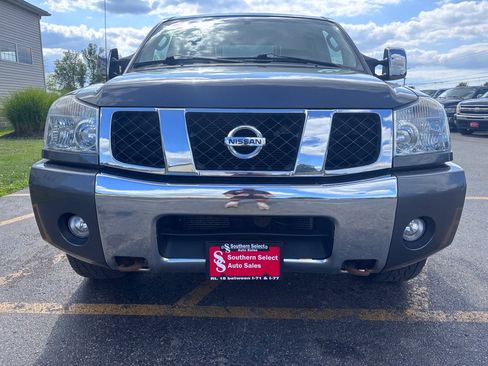 Used 2005 Nissan Titan LE w/ (T01) Tow Pkg AWD/4WD image 3