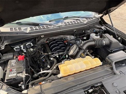 Used 2020 Ford F150 XLT image 28