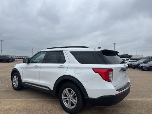 Used 2022 Ford Explorer XLT RWD image 13