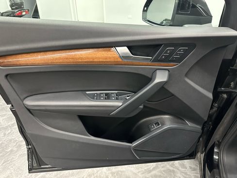 Used 2022 Audi Q5 2.0T Premium Plus image 9