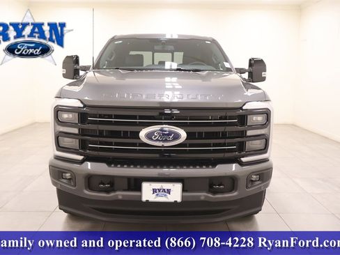 New 2026 Ford F250 Platinum w/ FX4 Off-Road Package image 7