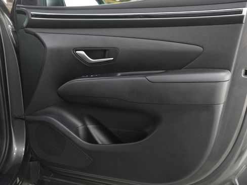 Used 2023 Hyundai Tucson SEL w/ Convenience Package AWD/4WD image 9